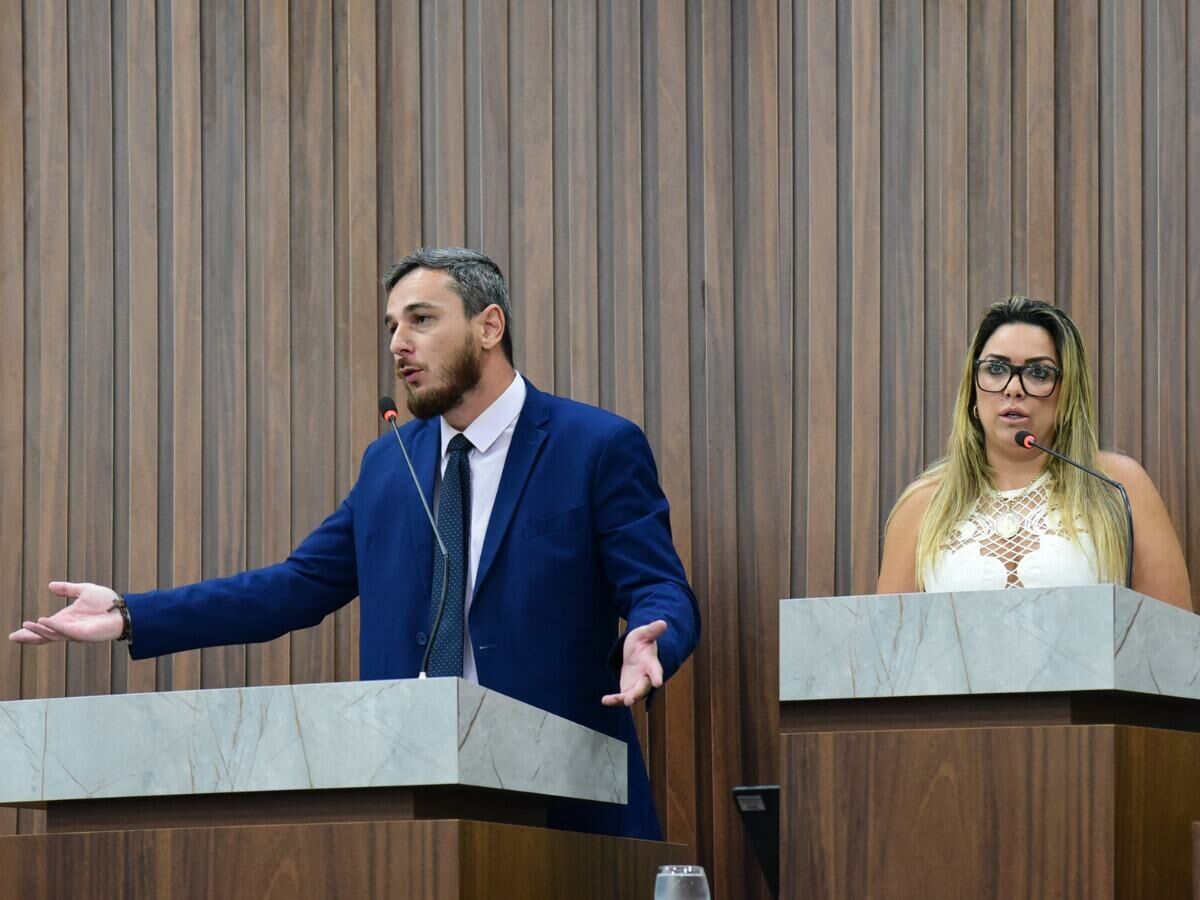 Imagem de compartilhamento para o artigo Base do prefeito sepulta requerimentos da oposição e barra pedidos de transparência em Chapadão do Sul da MS Todo dia